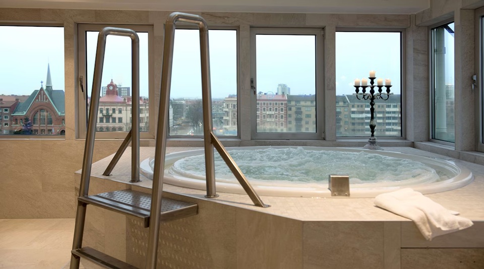 Boka hotell i Halmstad