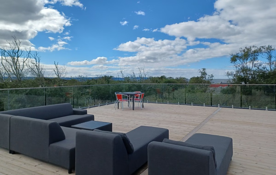 Boka hotell i Veinge