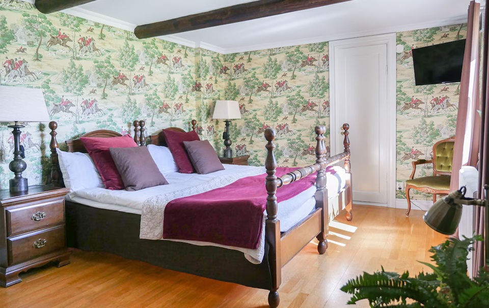 Boka hotell i Hällefors